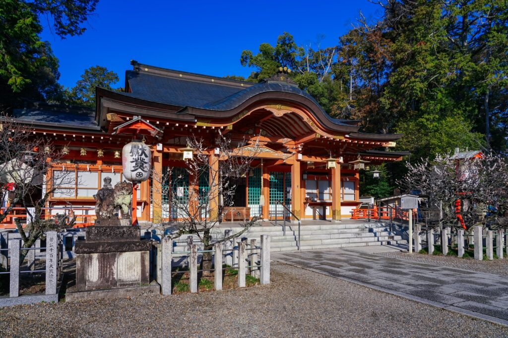 京都府長岡京市で骨董品買取ならまねき堂